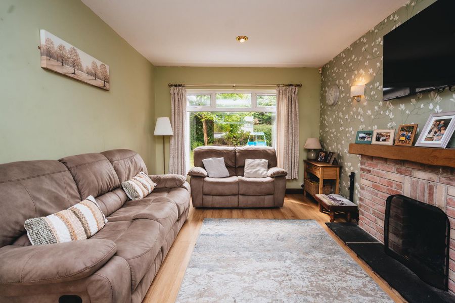 21 Kilraughts Road