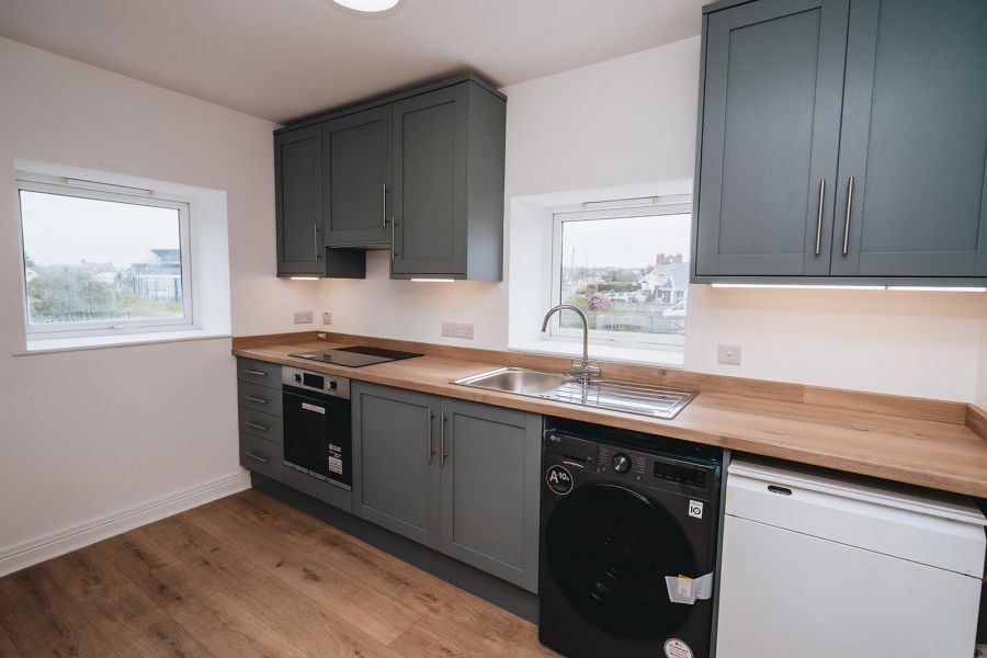 Apt 1B, 1 Clifton Terrace