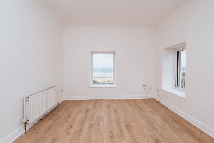 Penthouse, Apt 1D Clifton Terrace