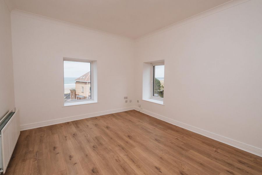 Penthouse, Apt 1D Clifton Terrace