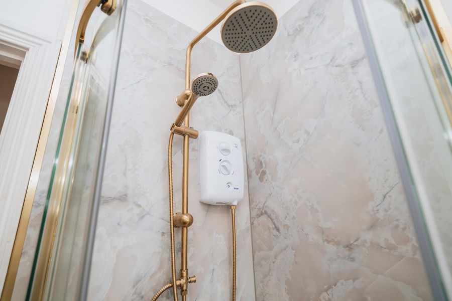 Penthouse, Apt 1D Clifton Terrace