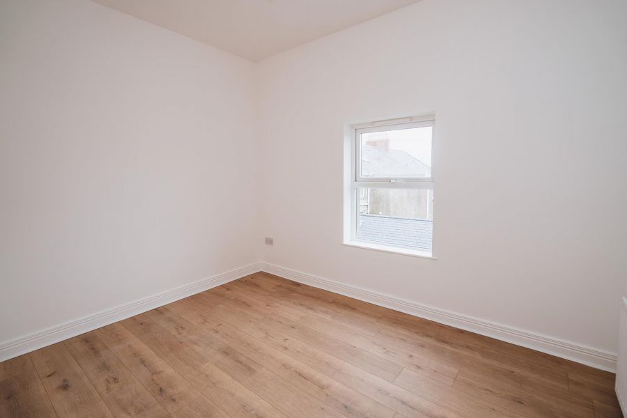 Penthouse, Apt 1D Clifton Terrace