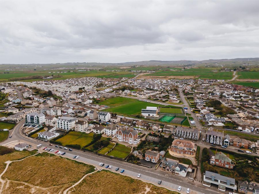 Penthouse, Apt 1D Clifton Terrace