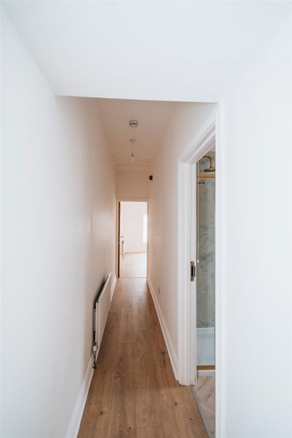 Penthouse, Apt 1D Clifton Terrace