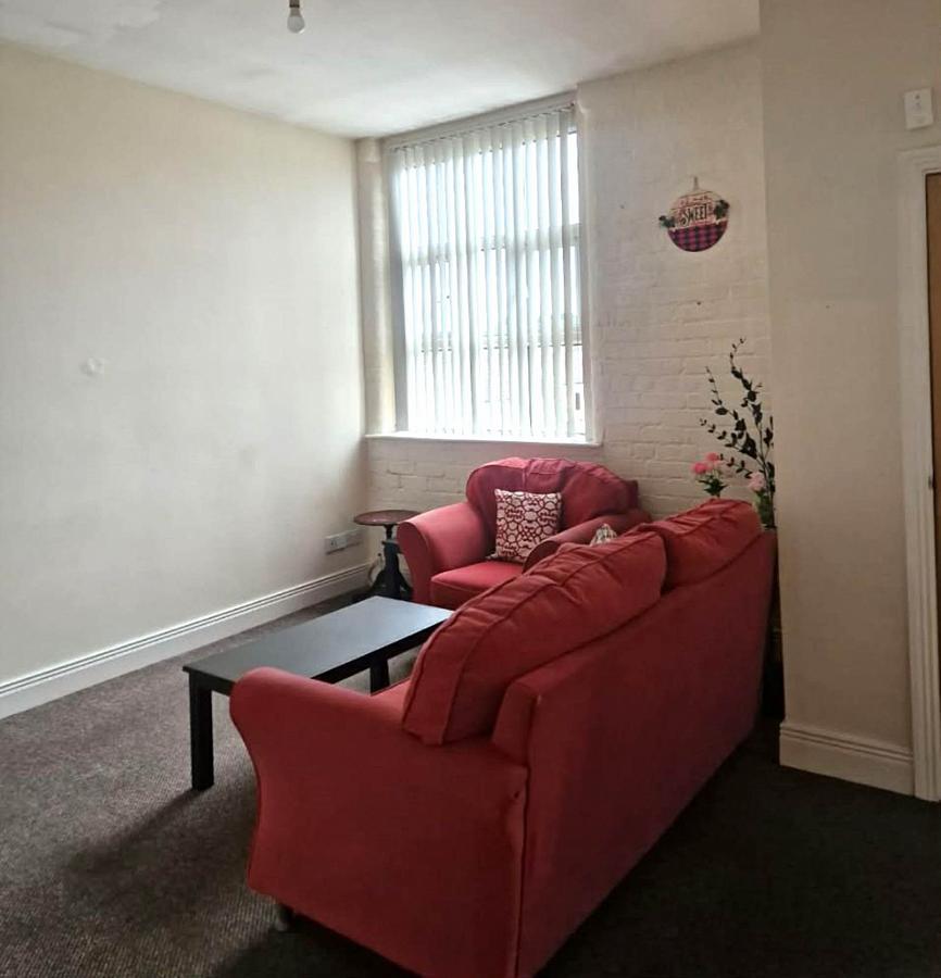 Apartment    Johnston & Allen