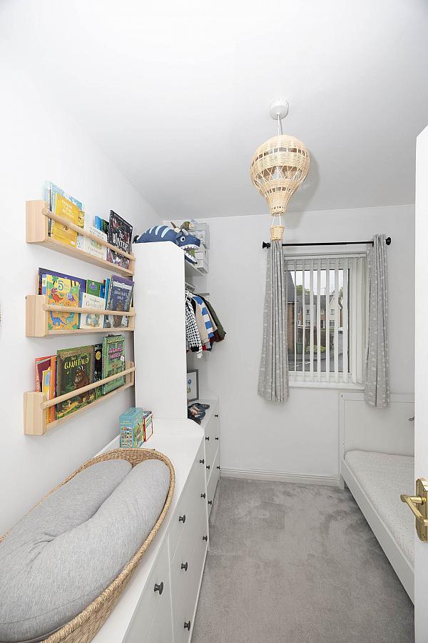 19 Kilvergan Heights