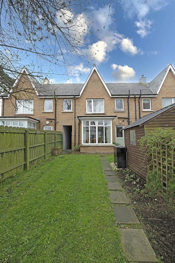 19 Kilvergan Heights