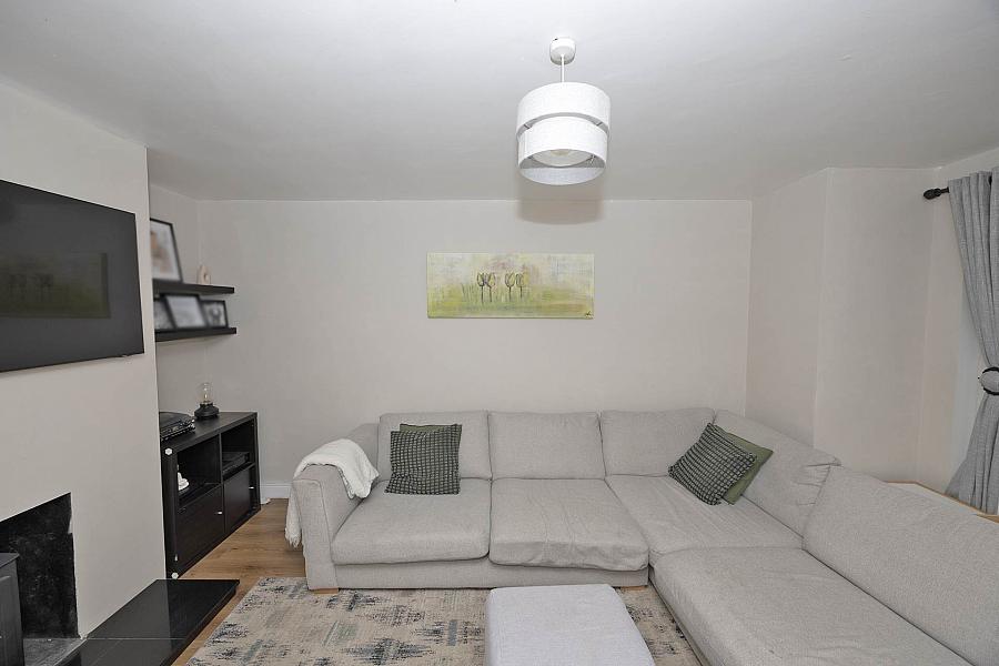 19 Kilvergan Heights