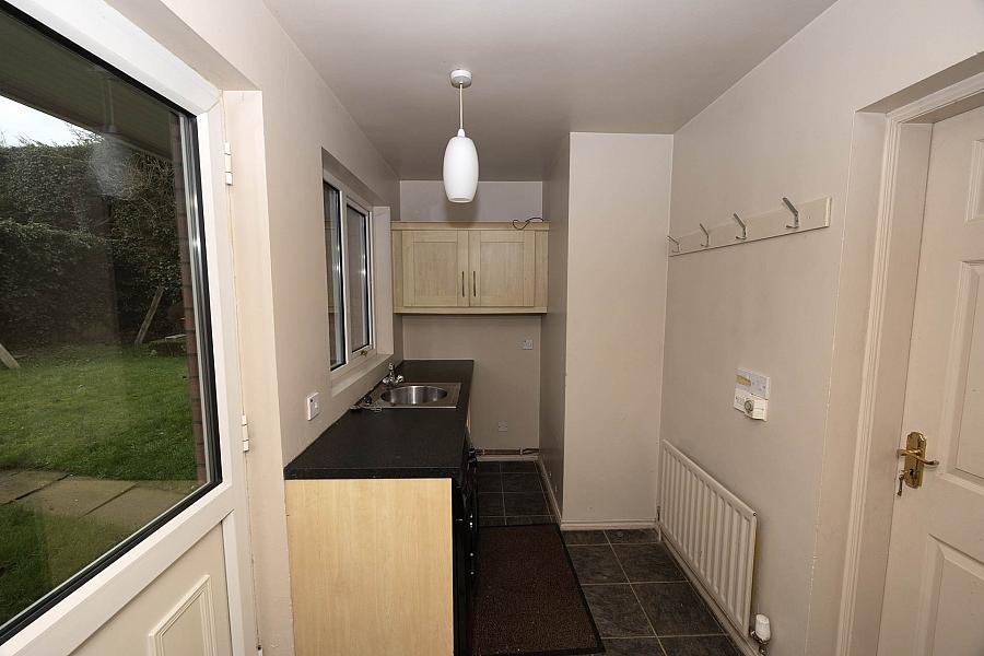 6 Furlong Avenue