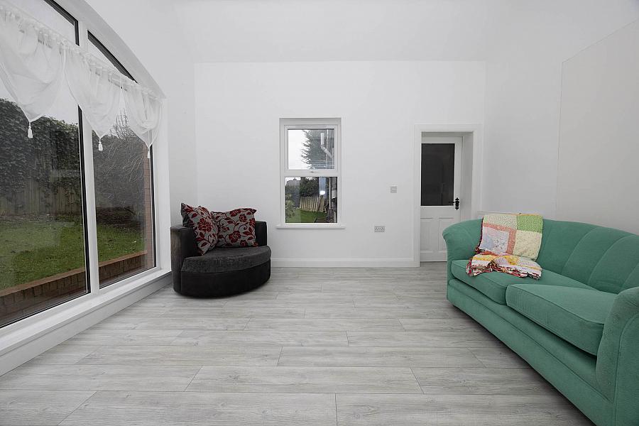 6 Furlong Avenue