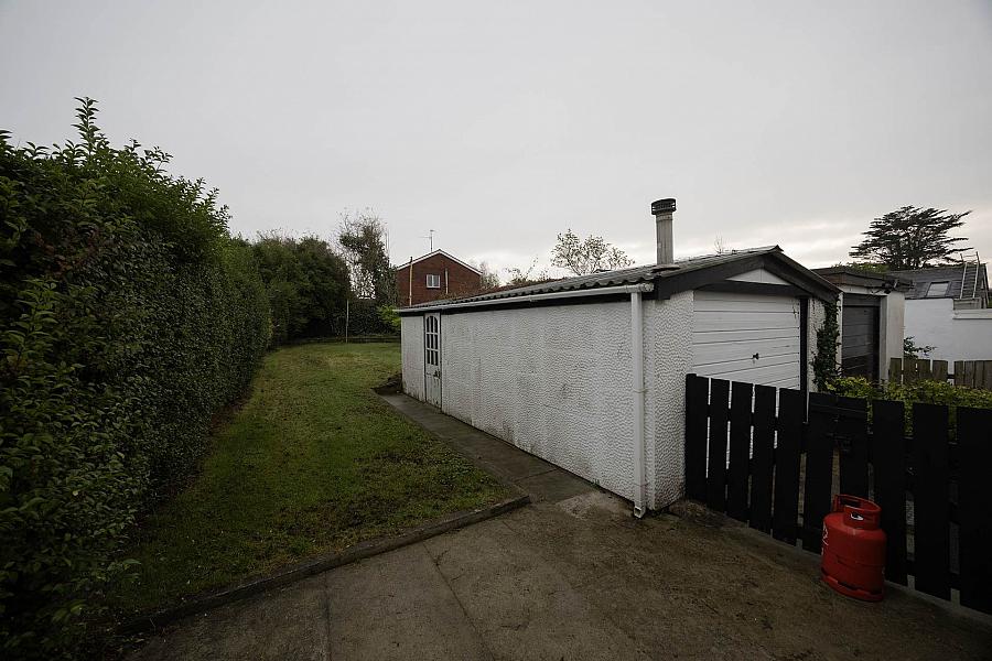 11 Westfield Gardens