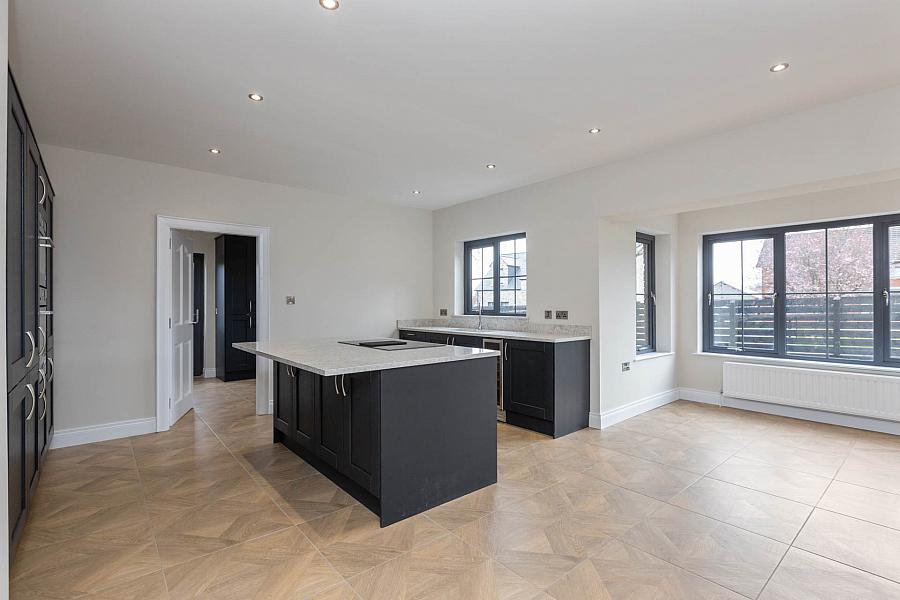 2 Laurelmount Meadows