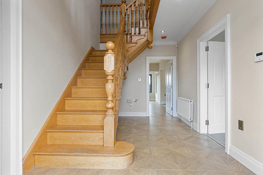 2 Laurelmount Meadows