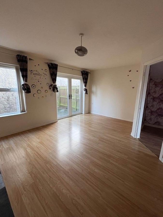 2 Albert Mews
