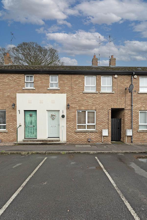 29 Castle Lane Mews
