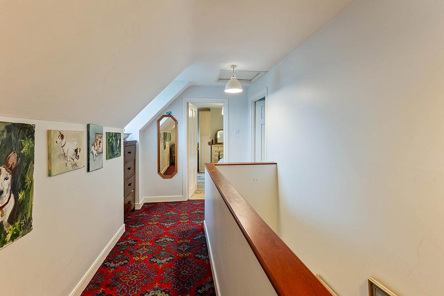 5 Courtney Avenue