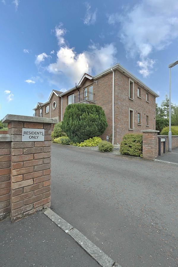 5 Woodville Mews