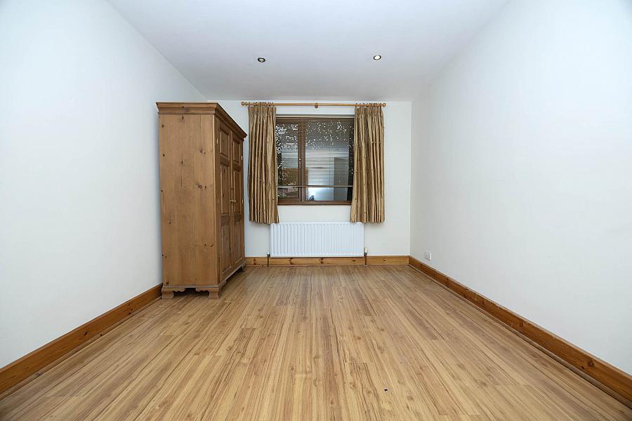 5 Woodville Mews