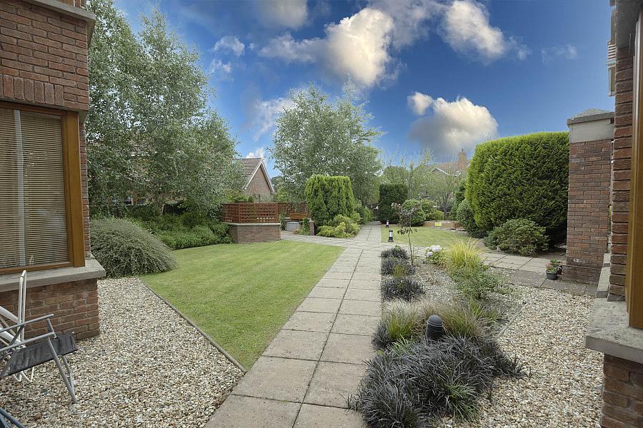 5 Woodville Mews