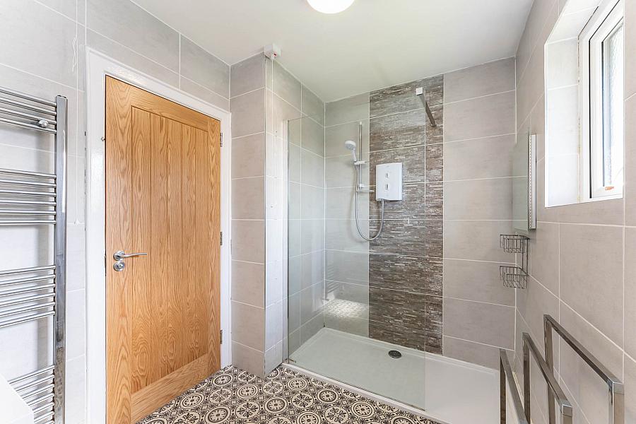 10 Ashgrove Close