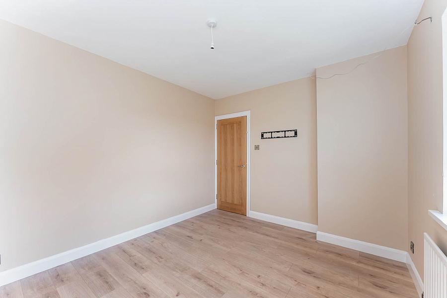10 Ashgrove Close