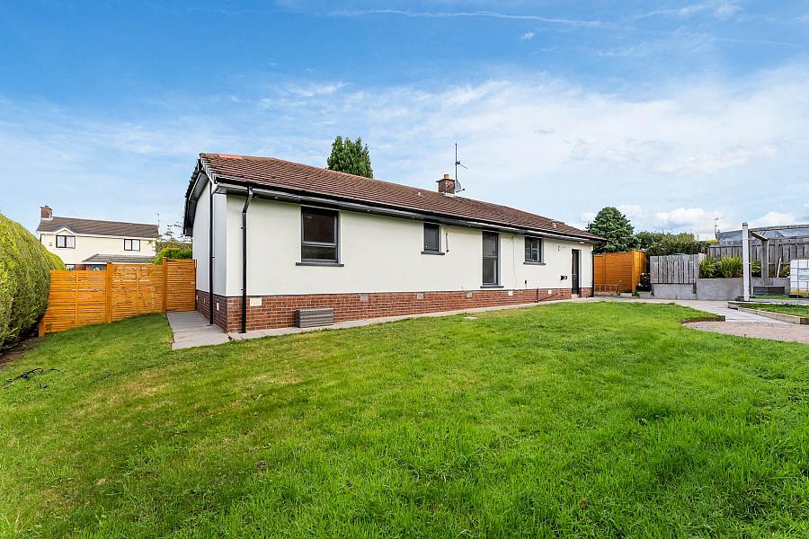 10 Ashgrove Close