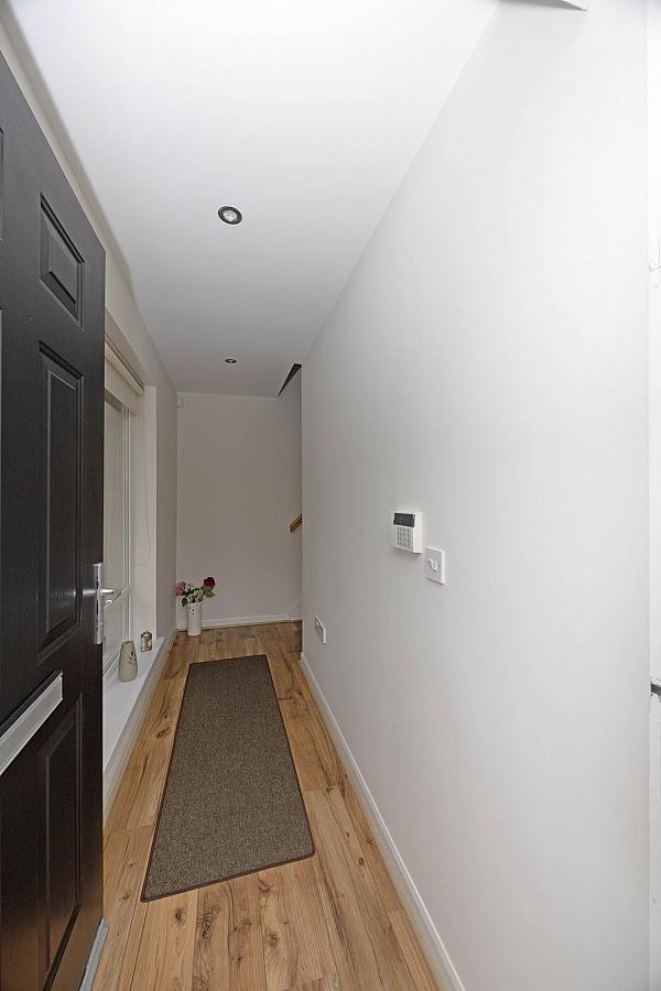 32 Castle Lane Mews