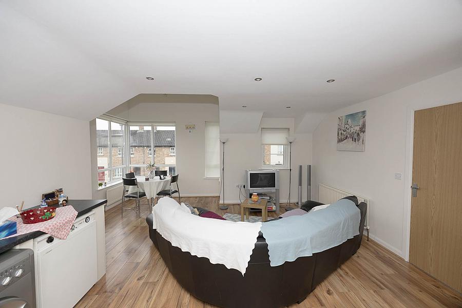 32 Castle Lane Mews