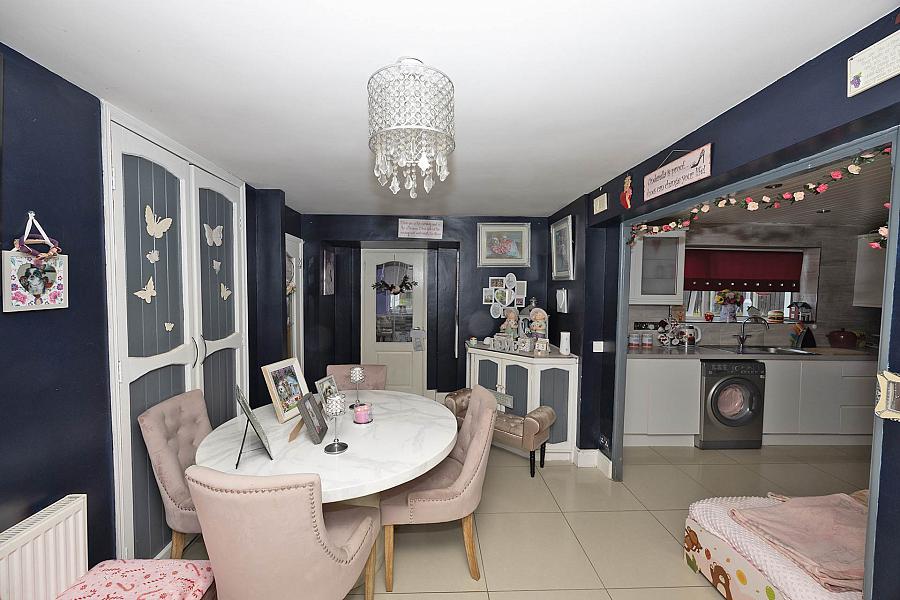 5 Tarry Drive