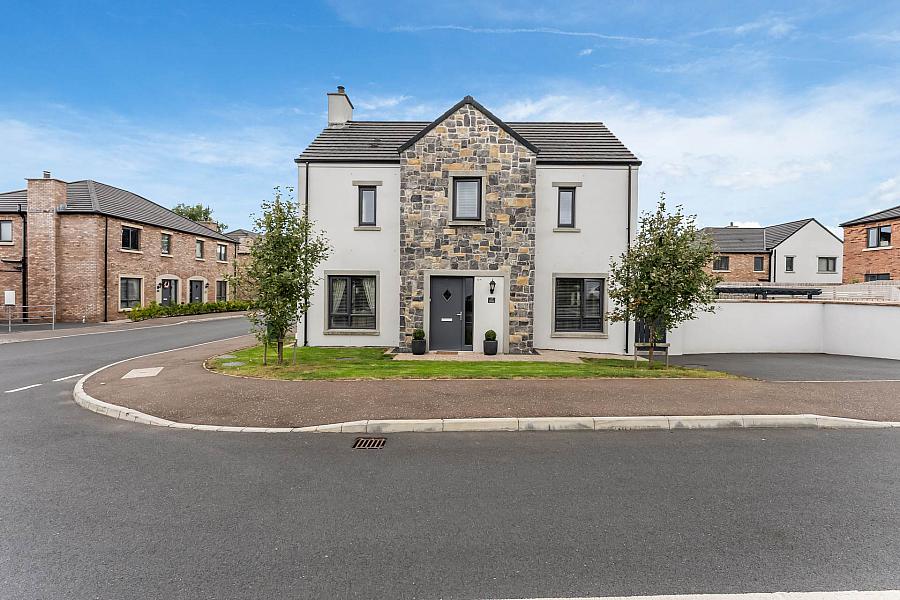 17 Bloomvale Meadow, Bleary, Craigavon, BT63 5NZ