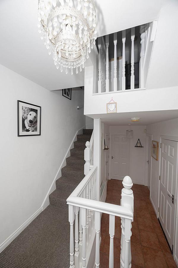 124 Lakelands