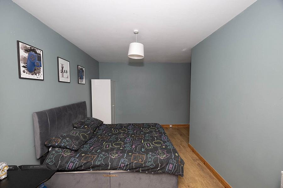 130 River Glade Manor