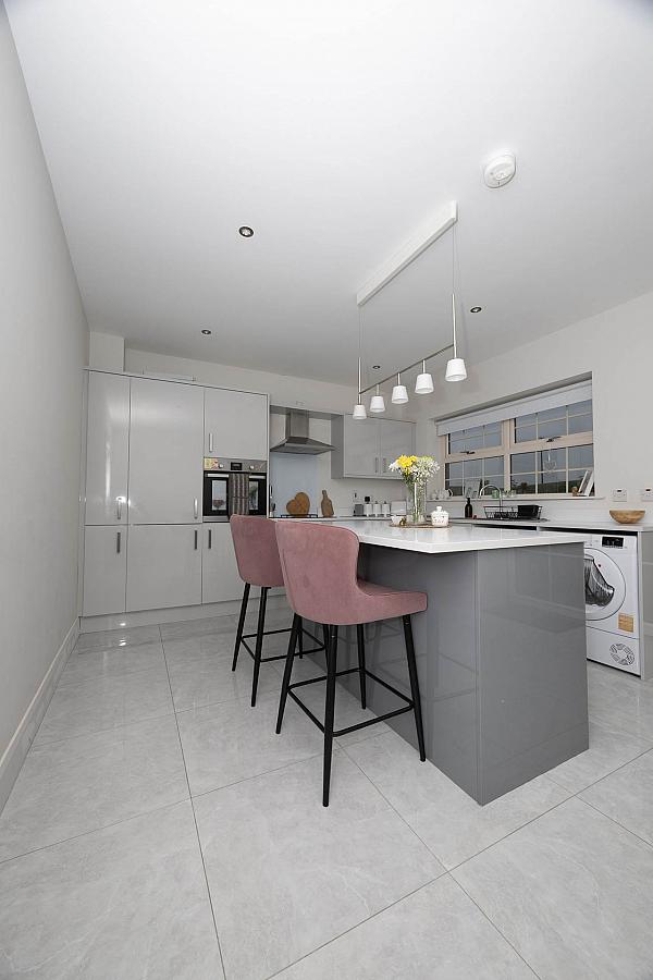 23 Tarry Wood