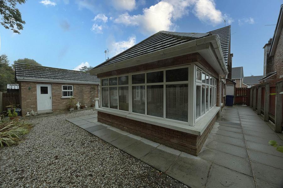 10 Woodville Gate