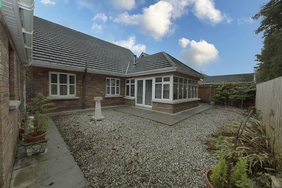 10 Woodville Gate