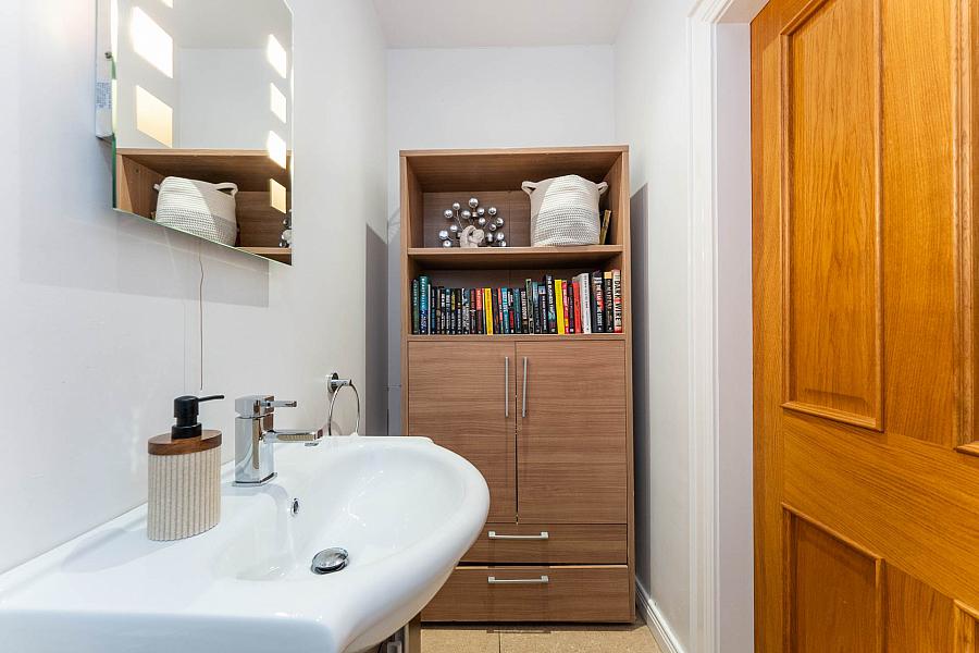 1 Boconnel Court 1 Boconnel Court