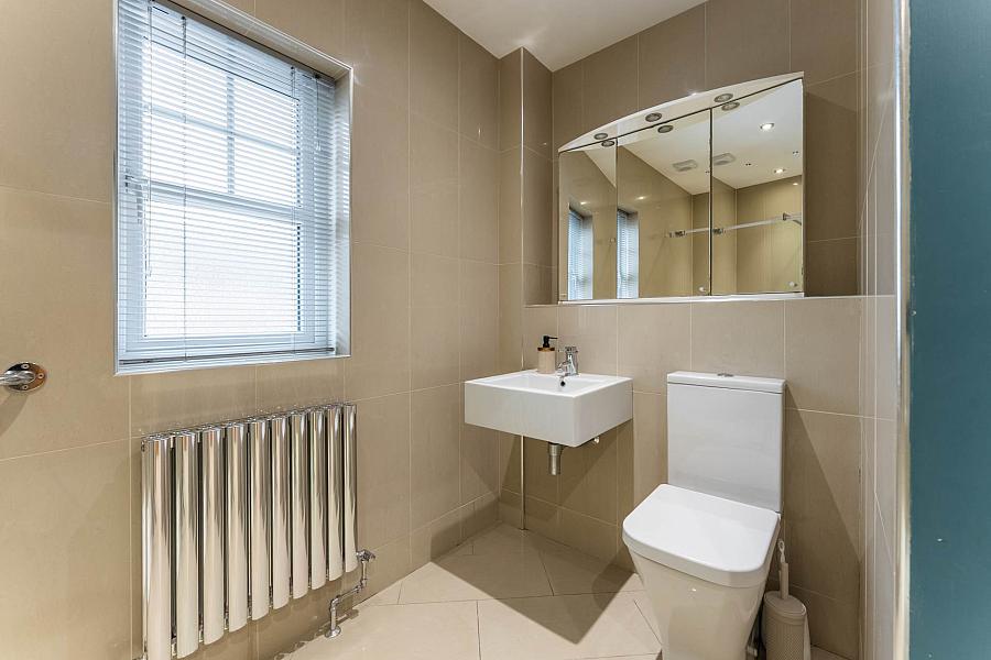 1 Boconnel Court