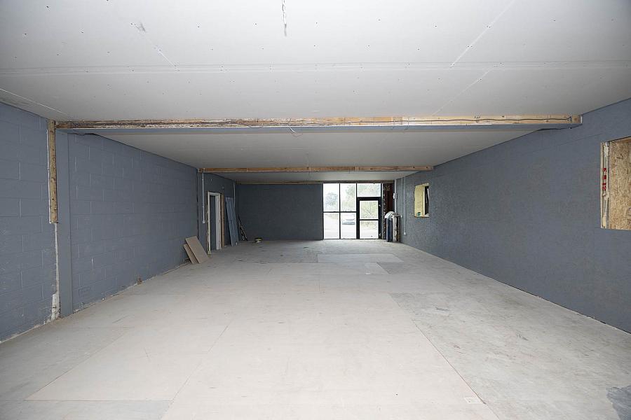 27N Annesborough Road