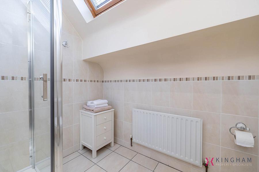 62 Annesborough Road