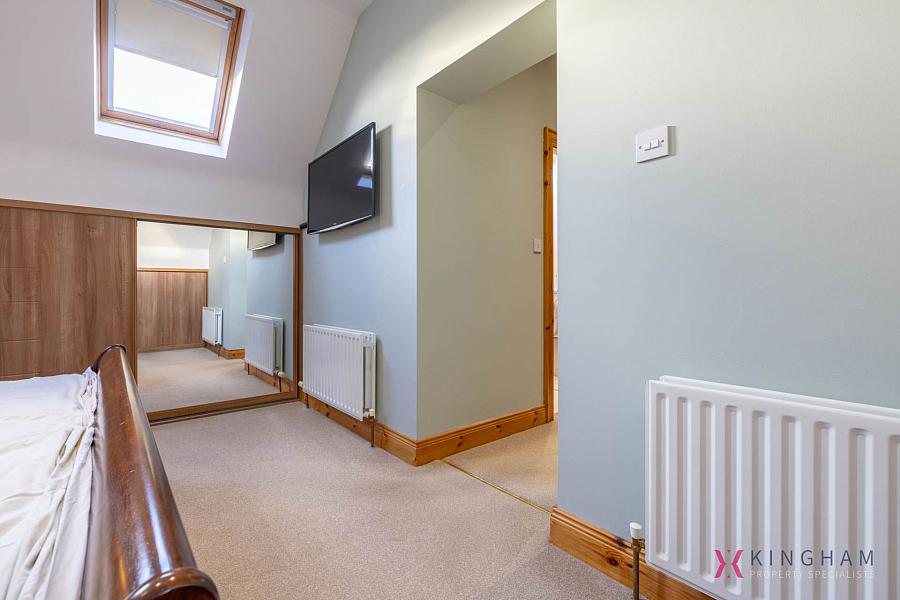 62 Annesborough Road