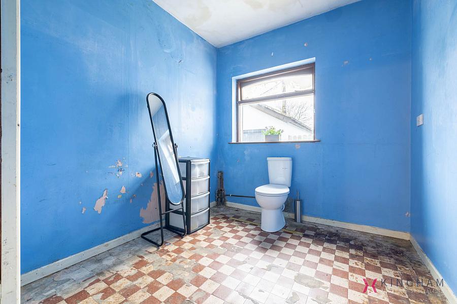 24 North Circular Road