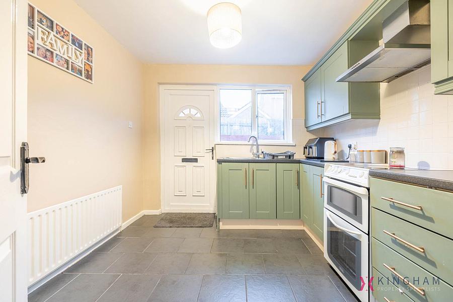 4 Collingwood Avenue