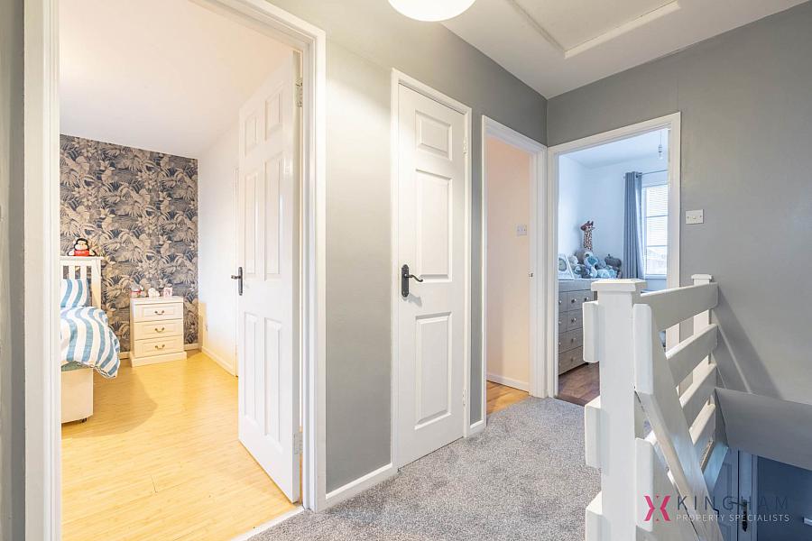 4 Collingwood Avenue