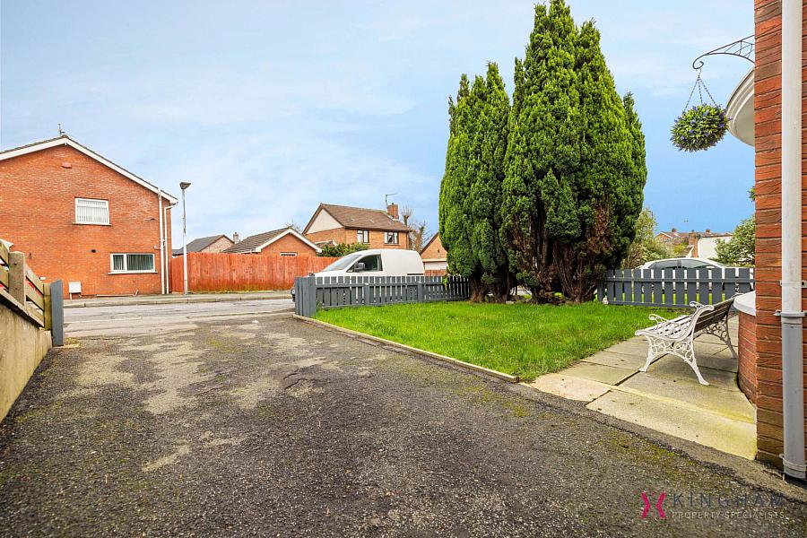 4 Collingwood Avenue