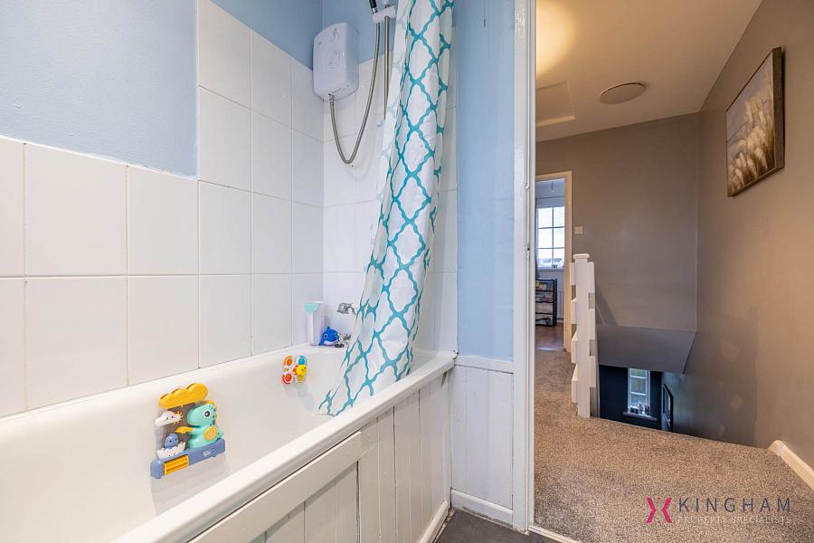 4 Collingwood Avenue