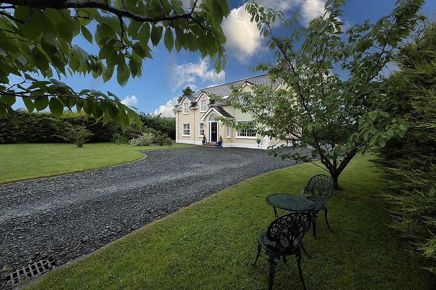 10 Moss Road