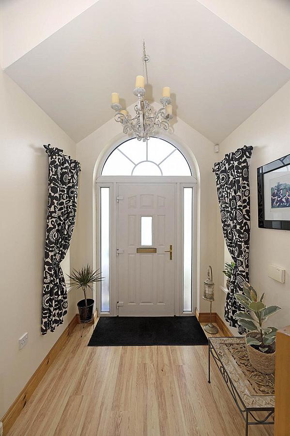 10 Moss Road
