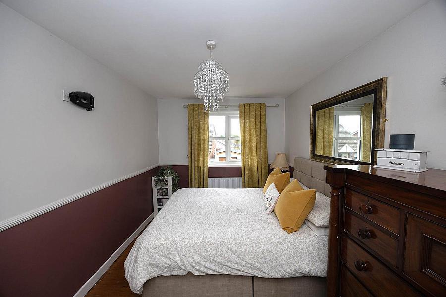 28 Allengrove