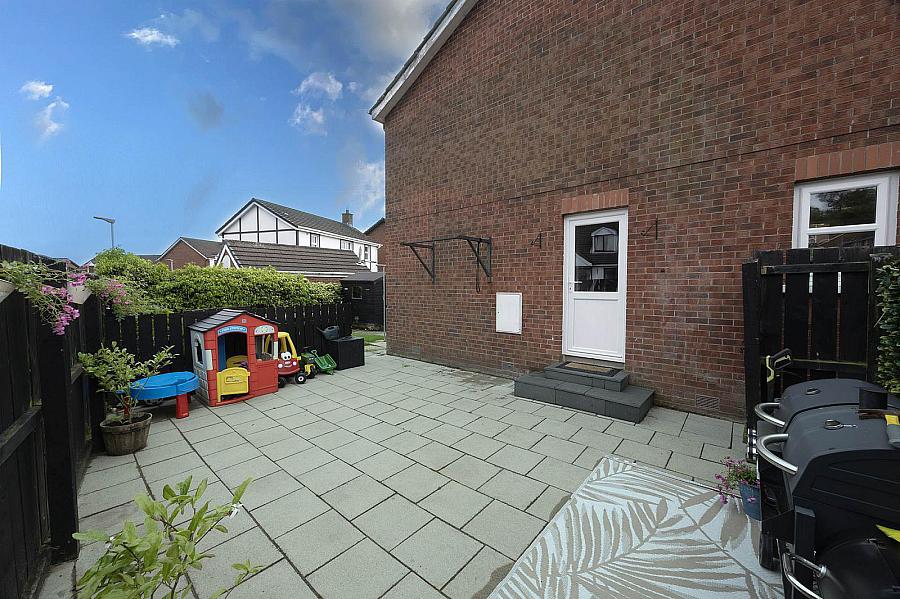 28 Allengrove
