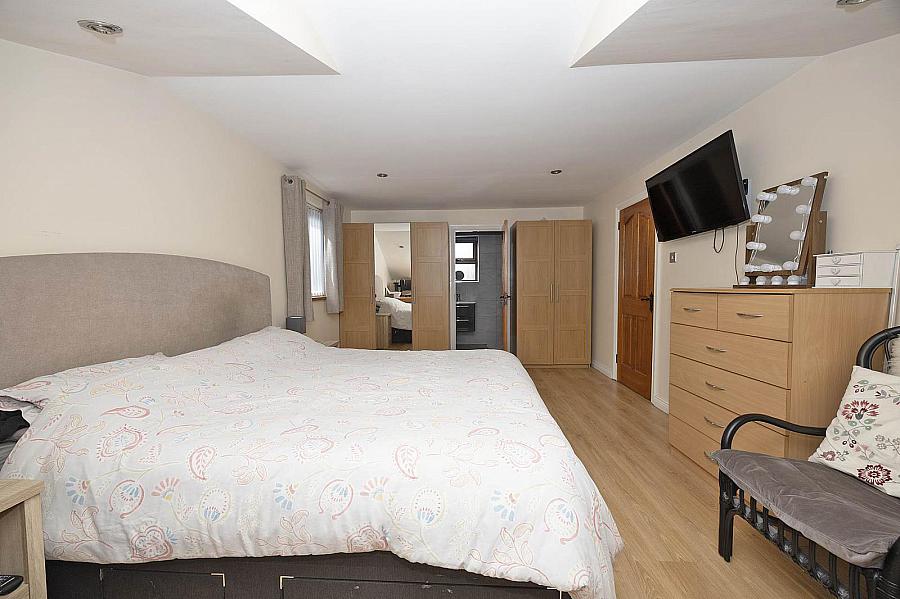 16 Sperrin Drive
